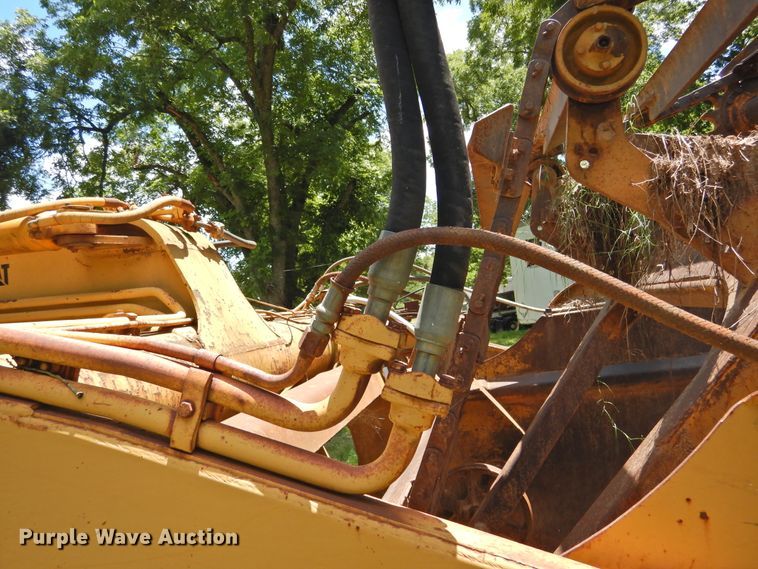 image for item DF2563 1979 Caterpillar 613B elevating scraper