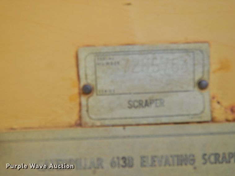 image for item DF2563 1979 Caterpillar 613B elevating scraper