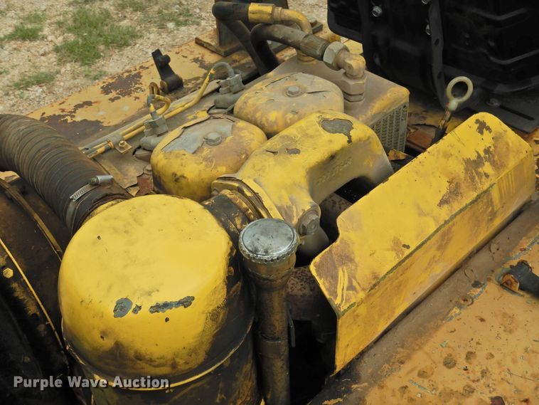 image for item DF2565 Bomag BW122BD vibratory single drum roller