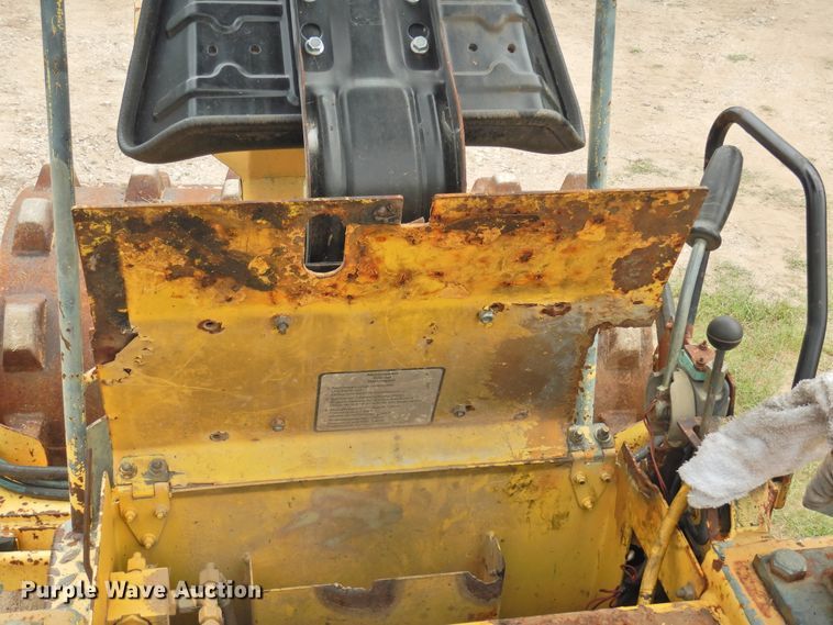 image for item DF2565 Bomag BW122BD vibratory single drum roller