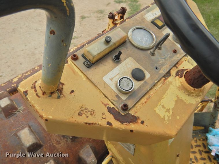 image for item DF2565 Bomag BW122BD vibratory single drum roller