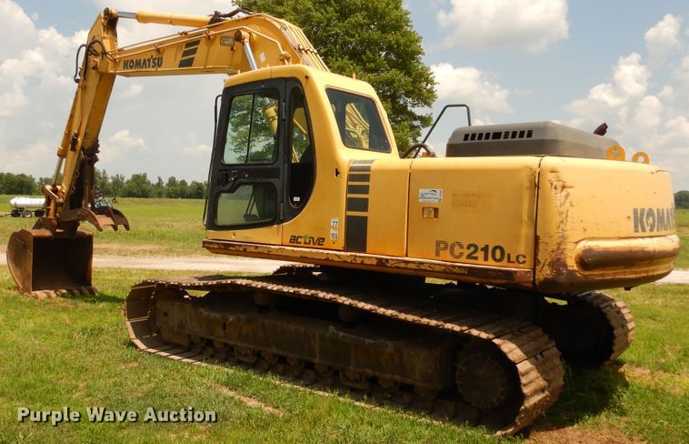 image for item DF6600 2001 Komatsu PC210LC-6K excavator