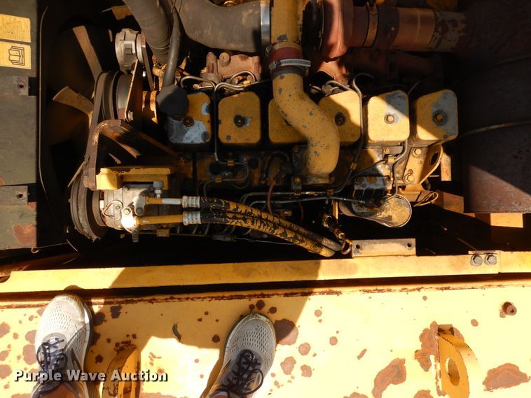 image for item DF6600 2001 Komatsu PC210LC-6K excavator