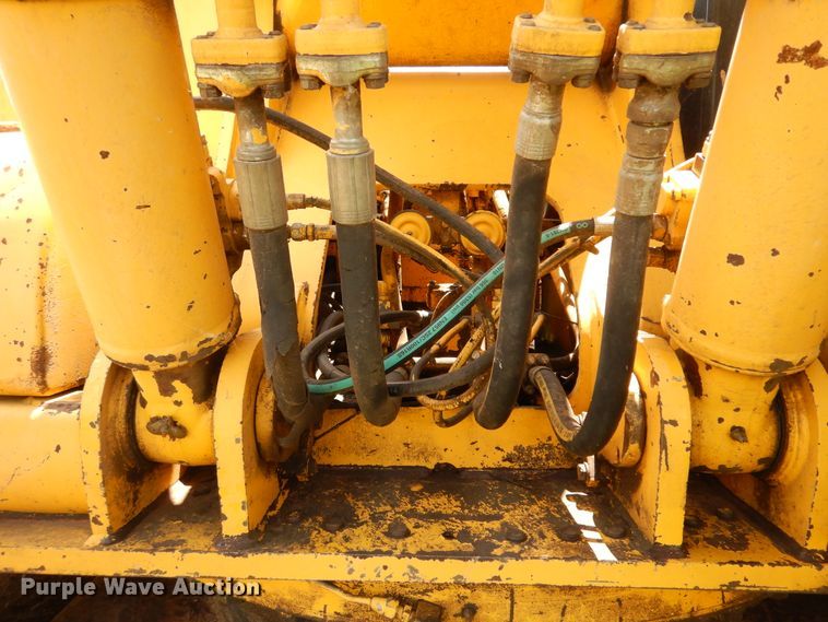 image for item DF6600 2001 Komatsu PC210LC-6K excavator