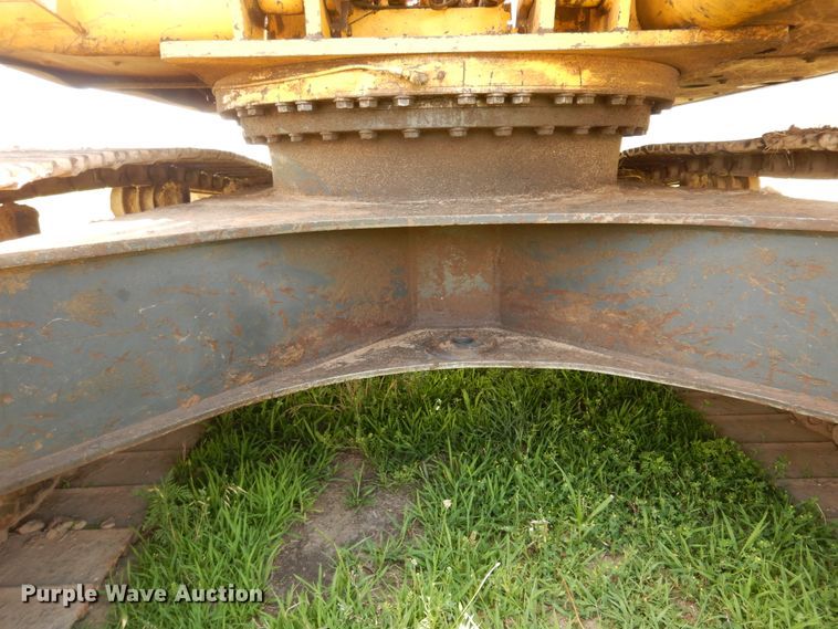 image for item DF6600 2001 Komatsu PC210LC-6K excavator