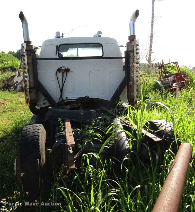 image for item DG1302 1980 GMC Brigadier truck cab and chassis