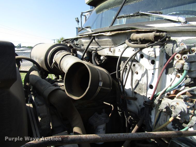 image for item DG1302 1980 GMC Brigadier truck cab and chassis