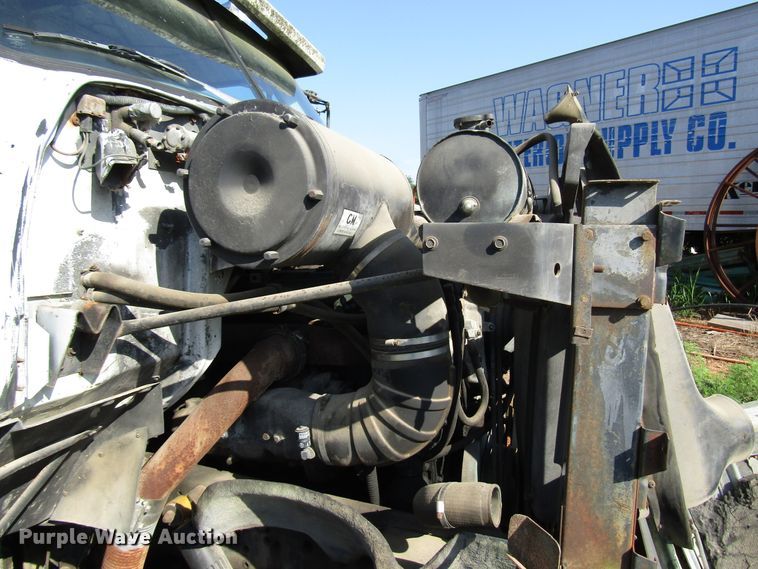 image for item DG1302 1980 GMC Brigadier truck cab and chassis