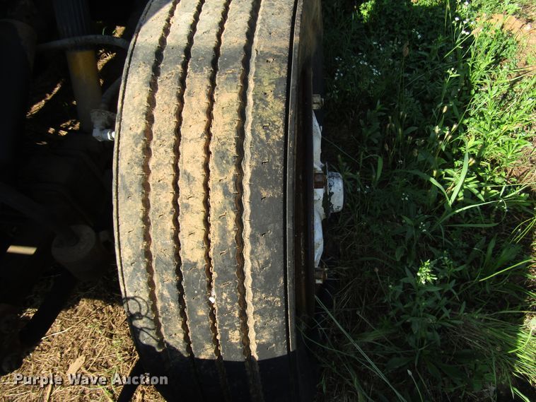 image for item DG1302 1980 GMC Brigadier truck cab and chassis