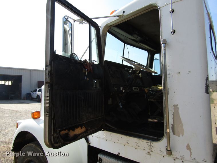 image for item DG1303 1984 Kenworth dump truck