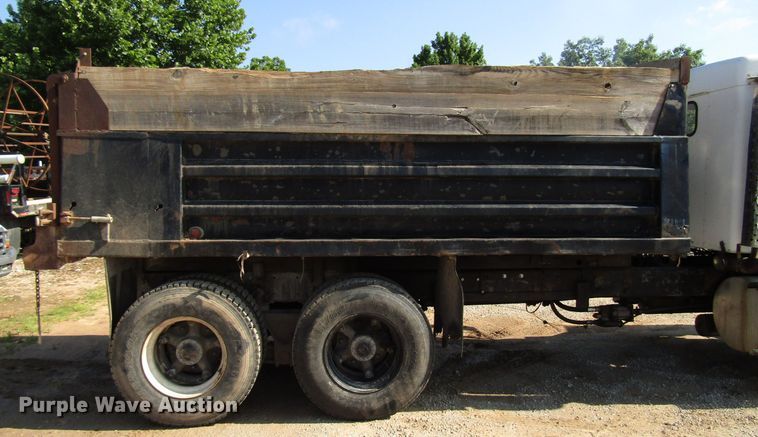 image for item DG1303 1984 Kenworth dump truck