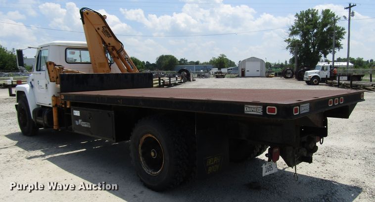 image for item DG1313 1987 International 1954 knuckle boom crane truck