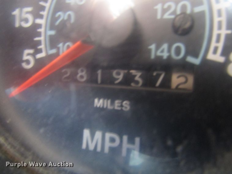 image for item DG1313 1987 International 1954 knuckle boom crane truck