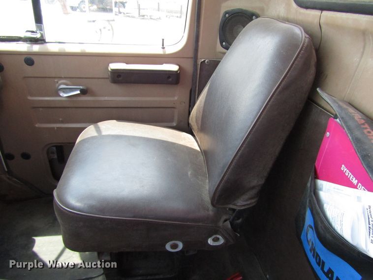 image for item DG1313 1987 International 1954 knuckle boom crane truck