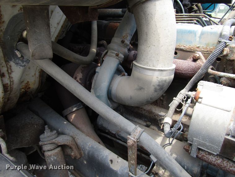 image for item DG1313 1987 International 1954 knuckle boom crane truck