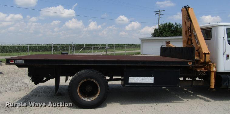 image for item DG1313 1987 International 1954 knuckle boom crane truck