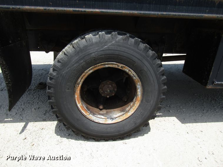 image for item DG1313 1987 International 1954 knuckle boom crane truck