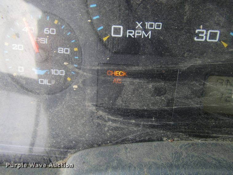 image for item DG1314 2002 International 4400 digger derrick truck