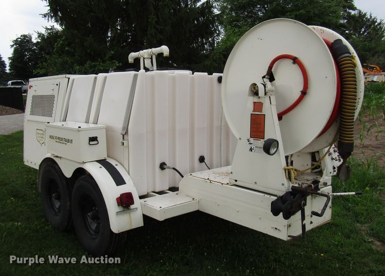 image for item DG1321 2001 Sewer Equipment Co. of America 747FR2000 jetter trailer