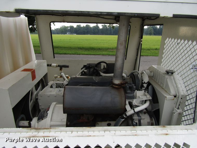 image for item DG1321 2001 Sewer Equipment Co. of America 747FR2000 jetter trailer