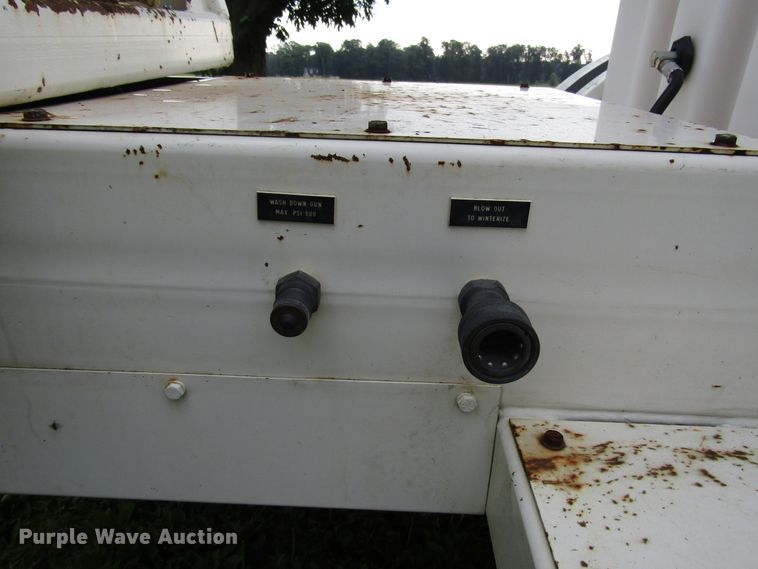 image for item DG1321 2001 Sewer Equipment Co. of America 747FR2000 jetter trailer