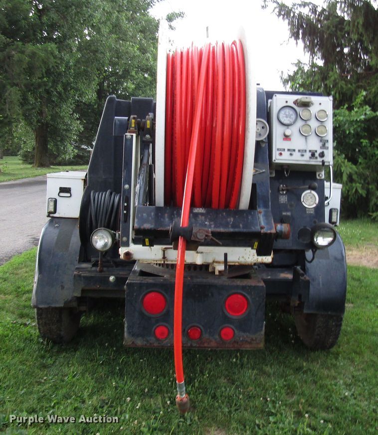 image for item DG1322 2004 Sewer Equipment Co. of America 747FR2000 jetter trailer