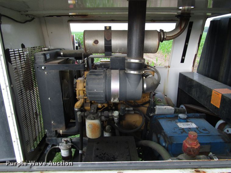 image for item DG1322 2004 Sewer Equipment Co. of America 747FR2000 jetter trailer