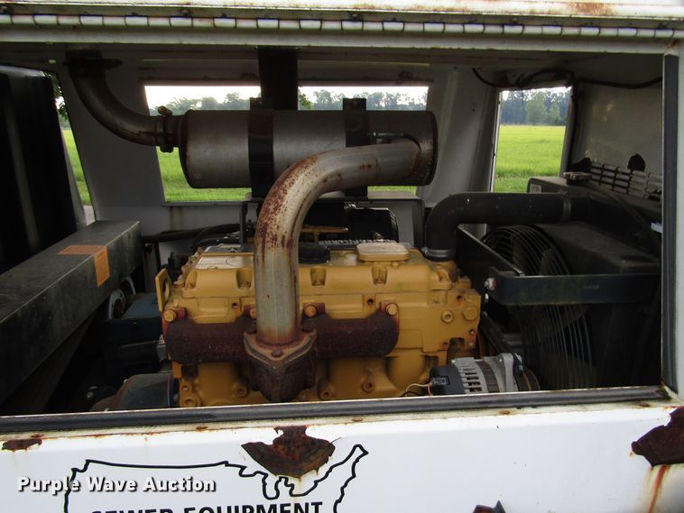 image for item DG1322 2004 Sewer Equipment Co. of America 747FR2000 jetter trailer