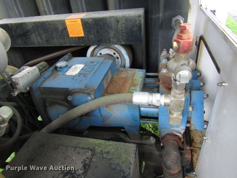 image for item DG1322 2004 Sewer Equipment Co. of America 747FR2000 jetter trailer