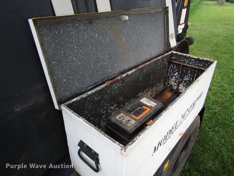 image for item DG1322 2004 Sewer Equipment Co. of America 747FR2000 jetter trailer