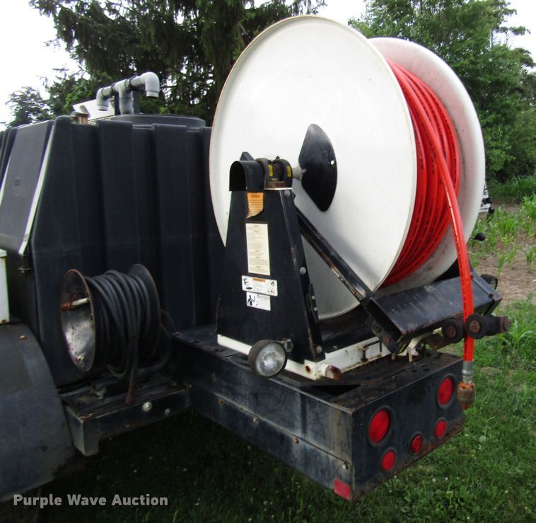 image for item DG1322 2004 Sewer Equipment Co. of America 747FR2000 jetter trailer