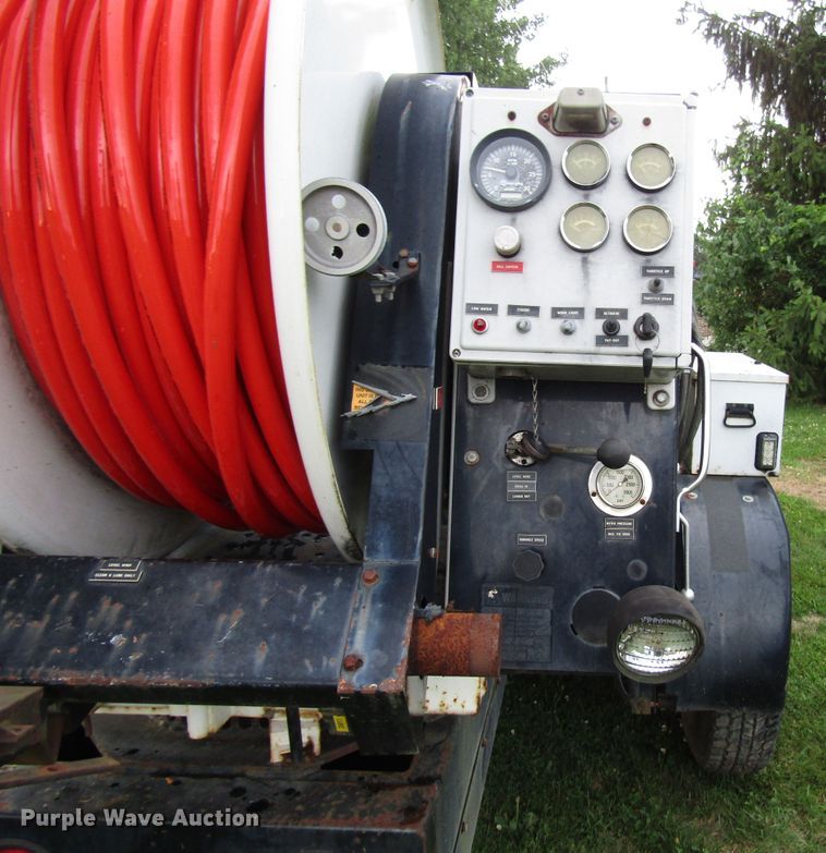 image for item DG1322 2004 Sewer Equipment Co. of America 747FR2000 jetter trailer