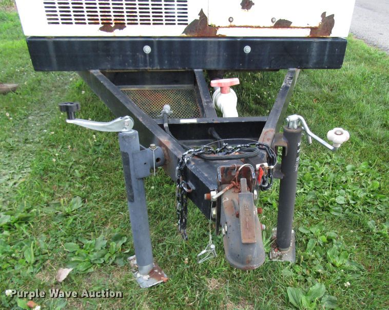 image for item DG1322 2004 Sewer Equipment Co. of America 747FR2000 jetter trailer