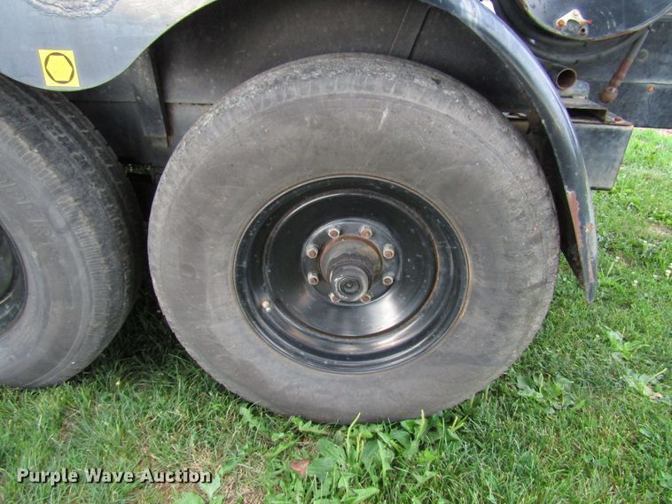 image for item DG1322 2004 Sewer Equipment Co. of America 747FR2000 jetter trailer