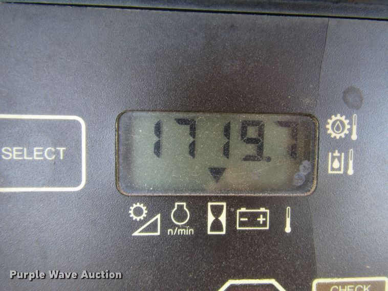 image for item DG1331 2004 John Deere 450H LT dozer