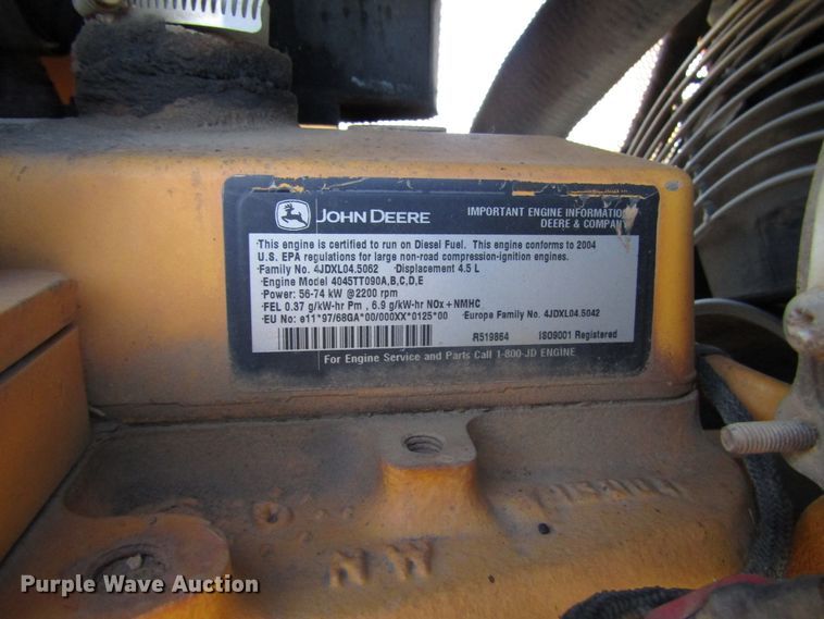 image for item DG1331 2004 John Deere 450H LT dozer