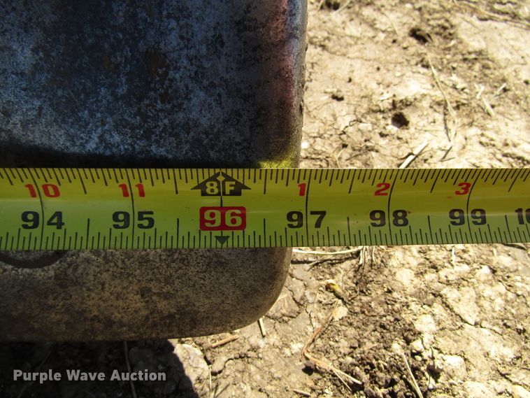 image for item DG1331 2004 John Deere 450H LT dozer