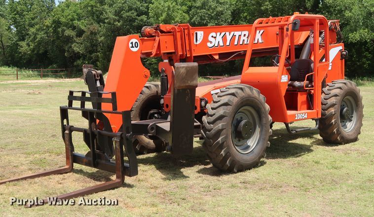 image for item DG4062 2005 Sky Trak 10054 telehandler