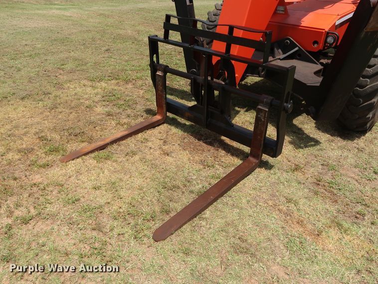 image for item DG4062 2005 Sky Trak 10054 telehandler