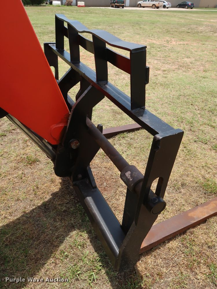 image for item DG4062 2005 Sky Trak 10054 telehandler