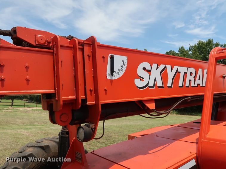 image for item DG4062 2005 Sky Trak 10054 telehandler