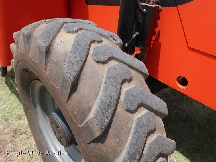 image for item DG4062 2005 Sky Trak 10054 telehandler