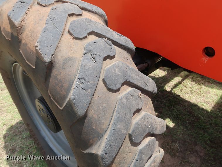 image for item DG4062 2005 Sky Trak 10054 telehandler