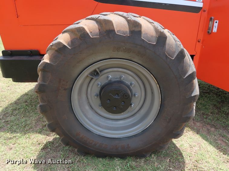 image for item DG4062 2005 Sky Trak 10054 telehandler