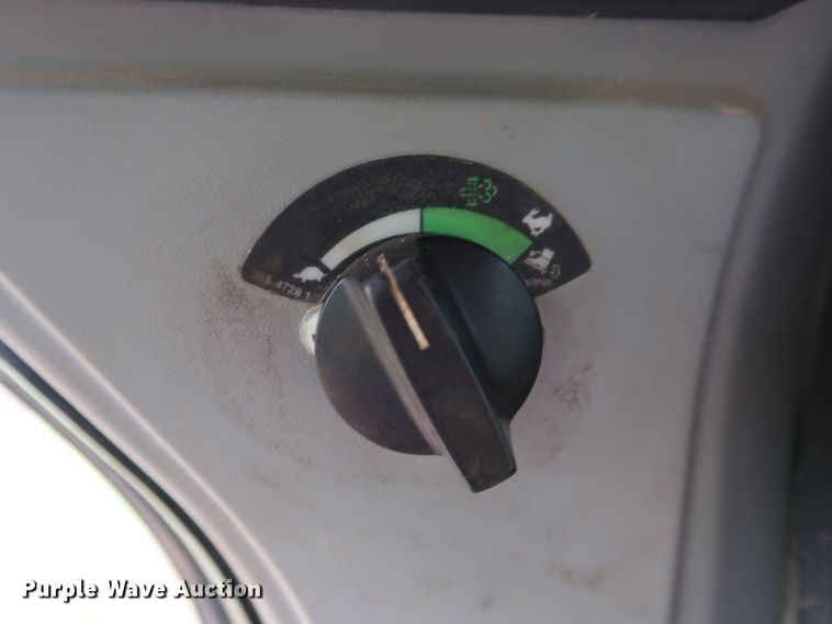 image for item DG4078 2014 Caterpillar 289D skid steer