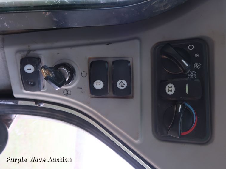 image for item DG4078 2014 Caterpillar 289D skid steer