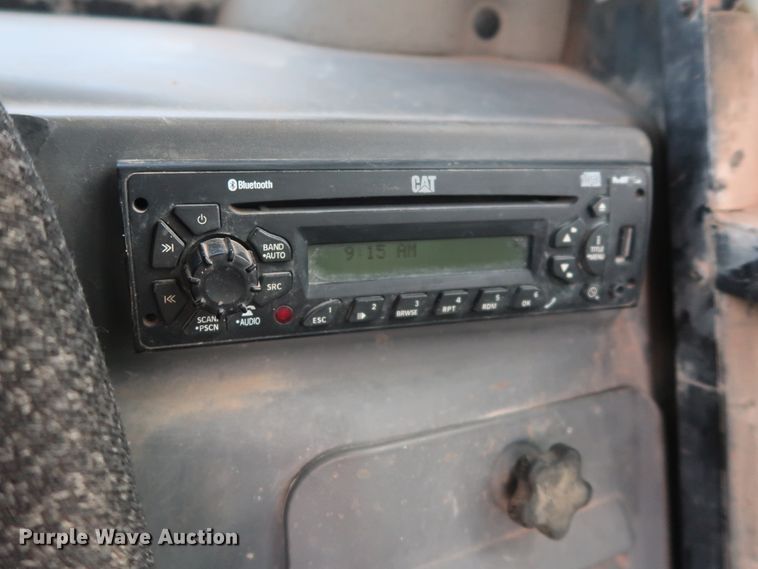 image for item DG4078 2014 Caterpillar 289D skid steer