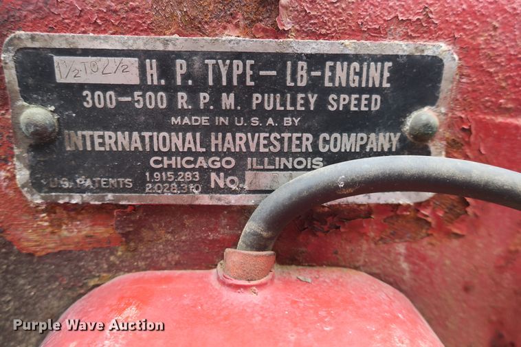 image for item EA9328 International single cylinder hit and miss gas engine