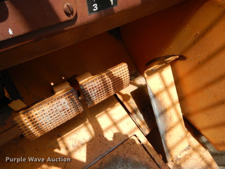 image for item ED9432 Case 586C forklift