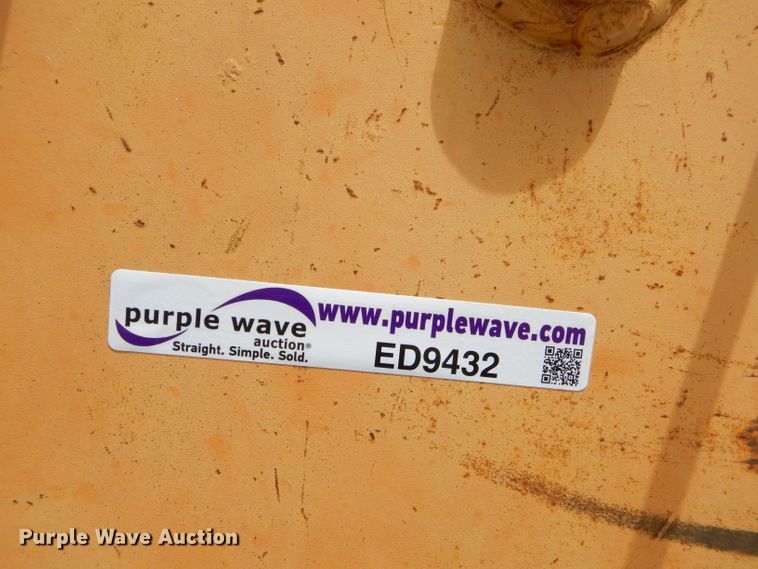 image for item ED9432 Case 586C forklift